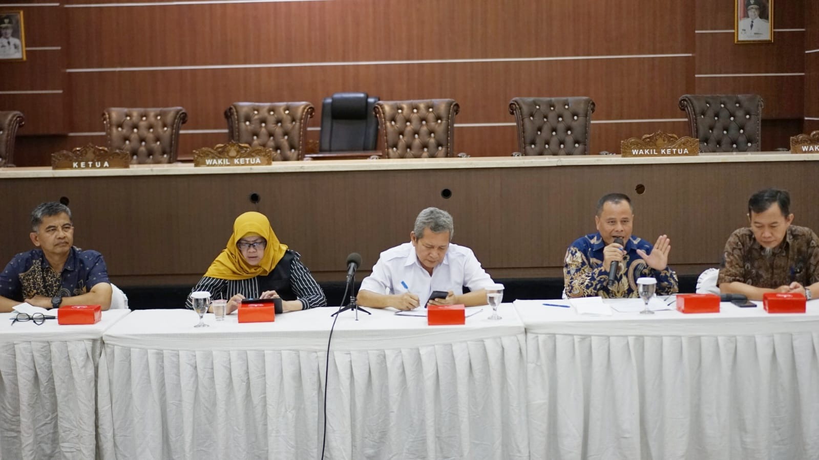 Komisi IV DPRD Purwakarta Terima Audien Forum Pencari Kerja